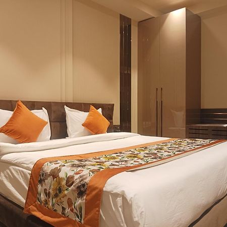 Hotel Cullinan By Qotel Janakpuri دلهي المظهر الخارجي الصورة