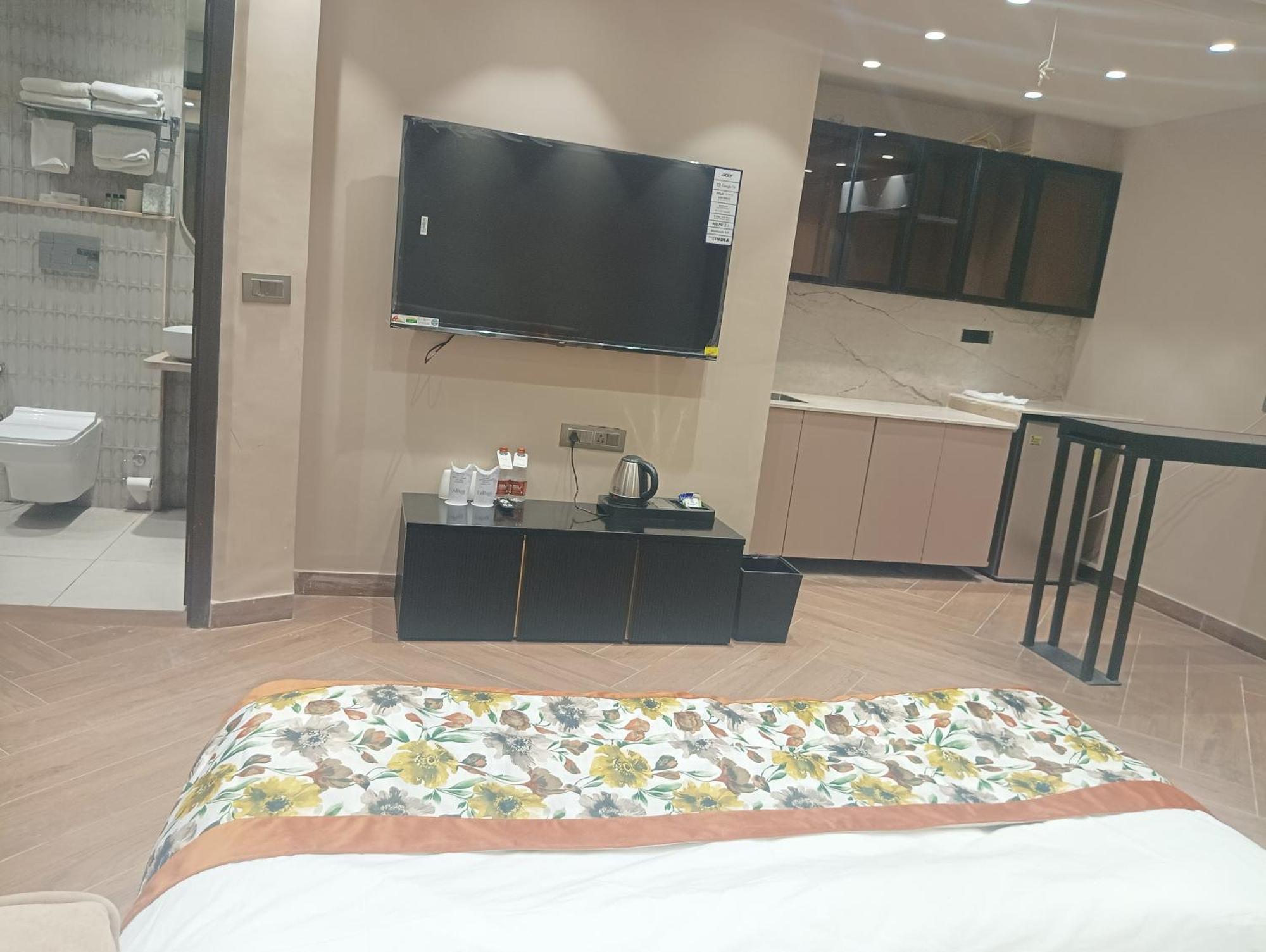 Hotel Cullinan By Qotel Janakpuri دلهي المظهر الخارجي الصورة
