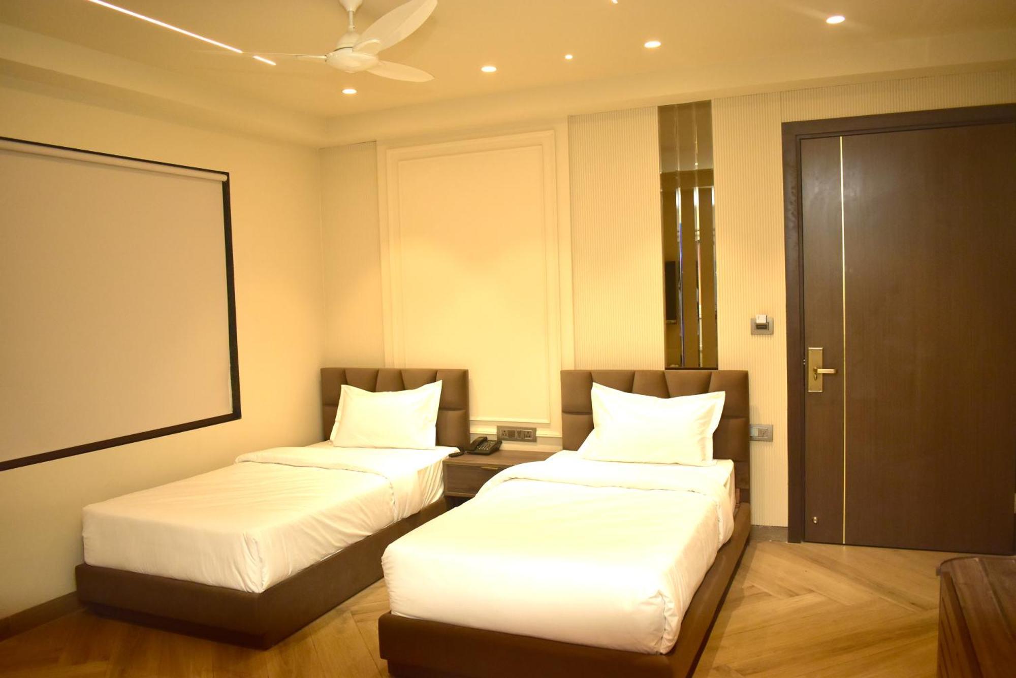 Hotel Cullinan By Qotel Janakpuri دلهي المظهر الخارجي الصورة
