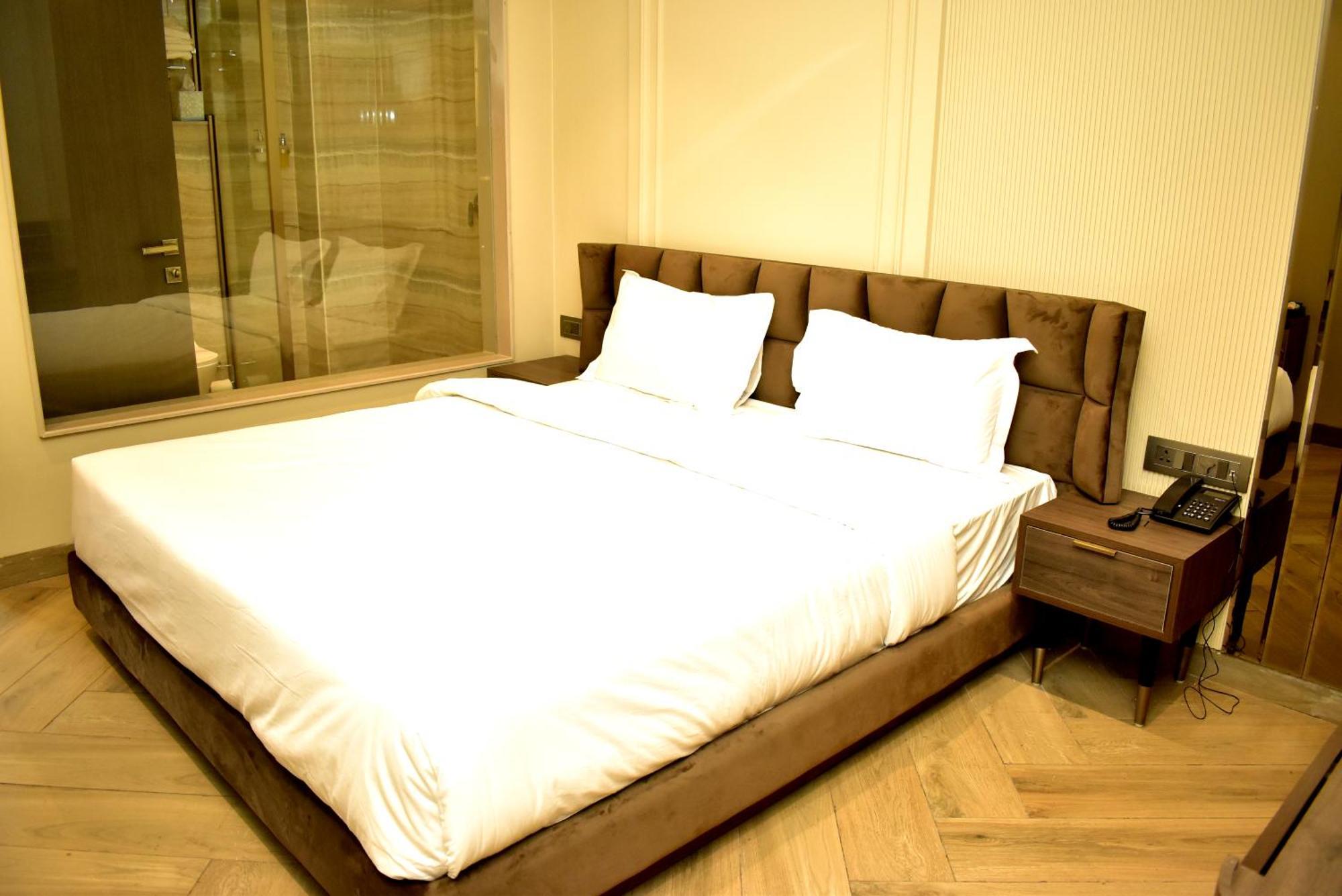 Hotel Cullinan By Qotel Janakpuri دلهي المظهر الخارجي الصورة